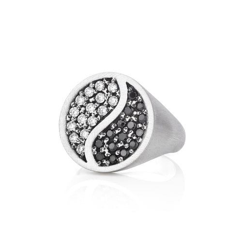 Yin Yang Black and White Round Signet Ring Silver