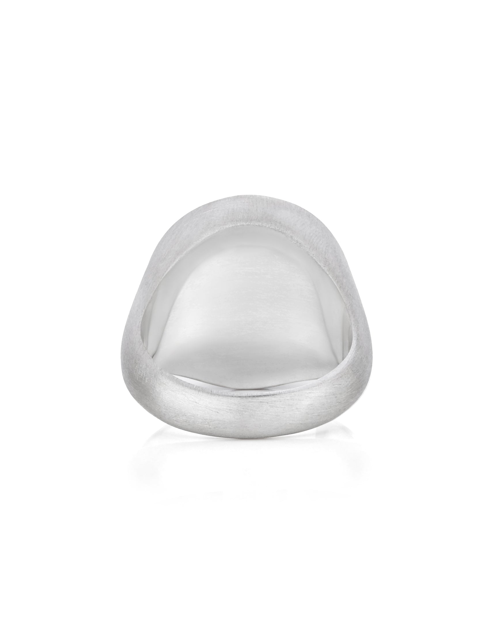 Round Silver Signet Ring with Engraved Oak Leaves