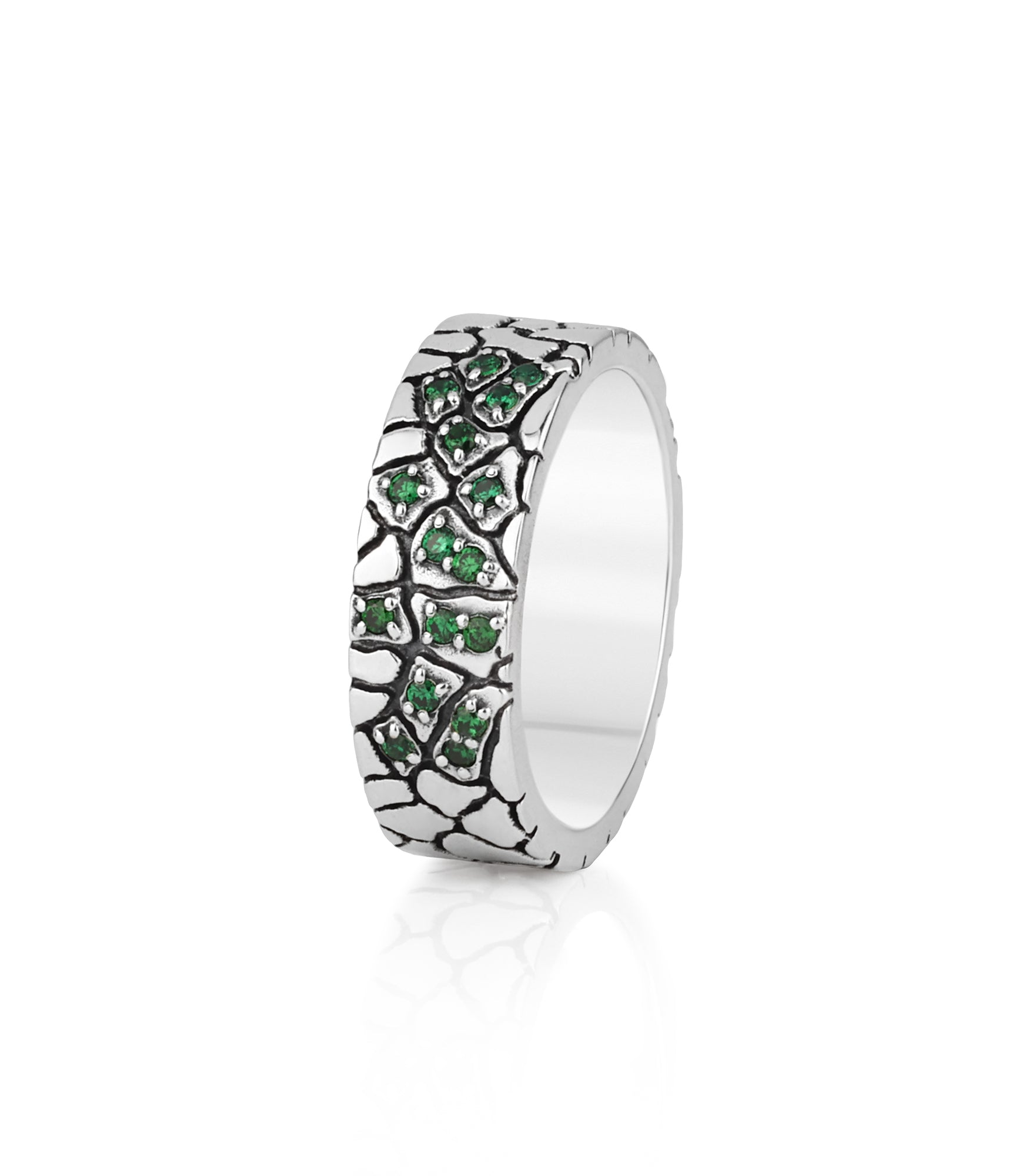 Cobblestone Design Silver Band Ring with Emeralds CZ