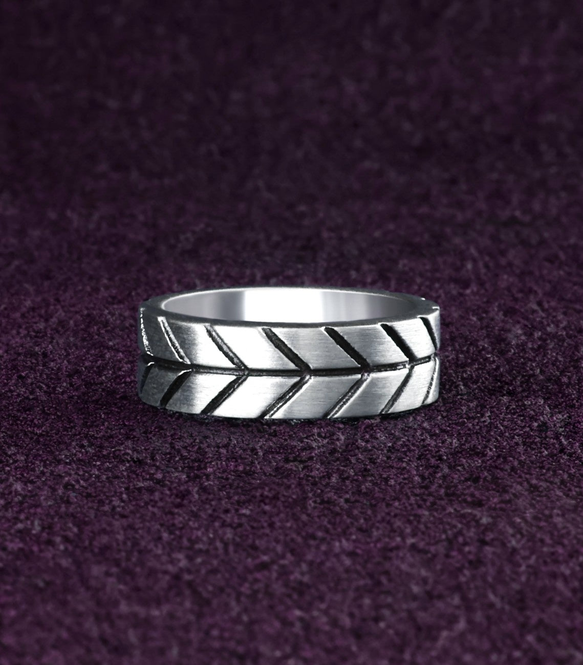 Mens Brutal Chevron Ring Military themed Design Silver