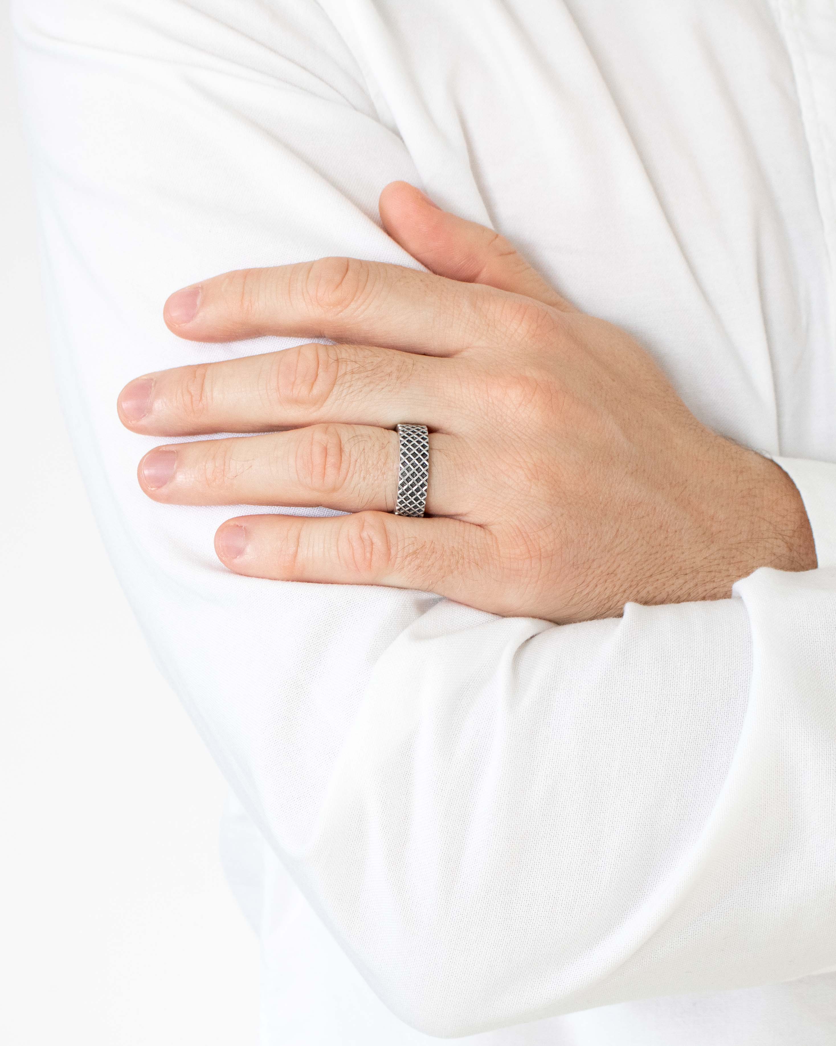 Textured Mesh Ring Band Silver Geometric Pattern