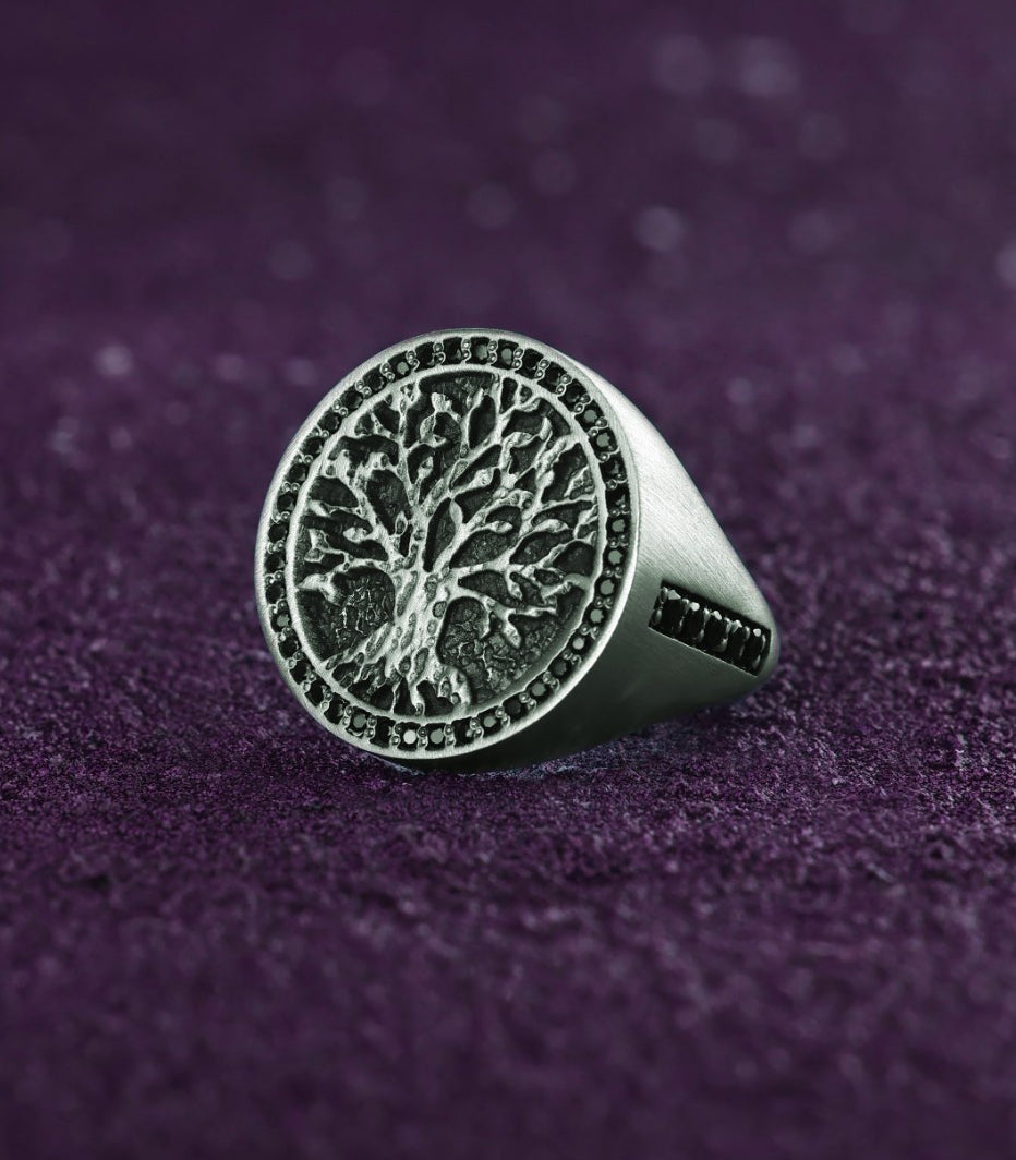 Family Roots Signet Ring Engraved Tree and Black Stones