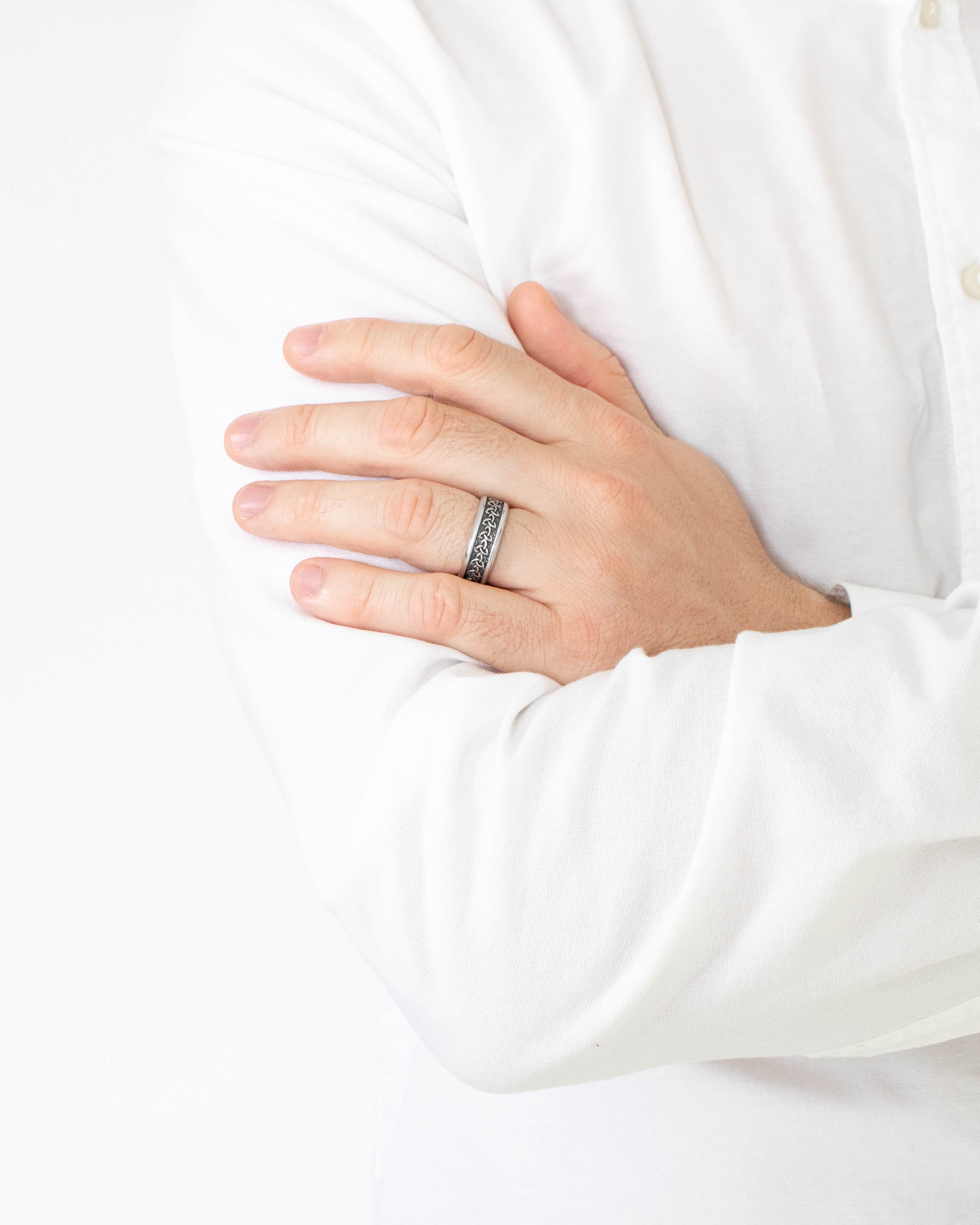 Celtic Knot Ring For Men with Infinite Triquetra Silver