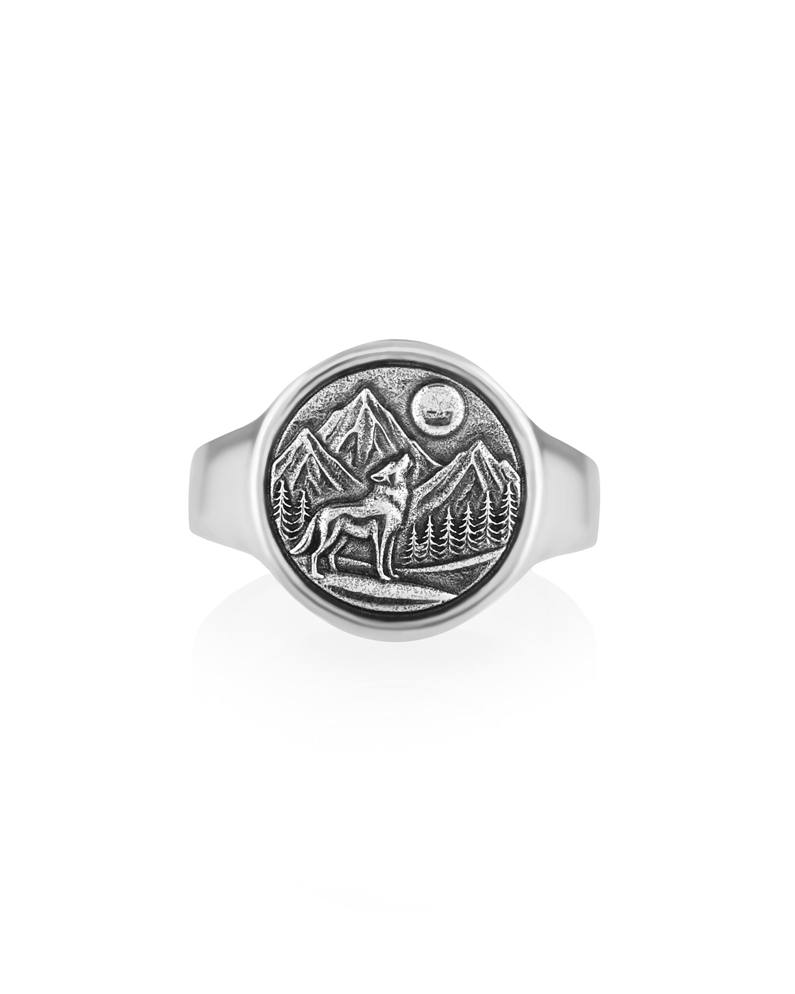 Howling Wolf and Moon Ring Men's Round Signet Silver