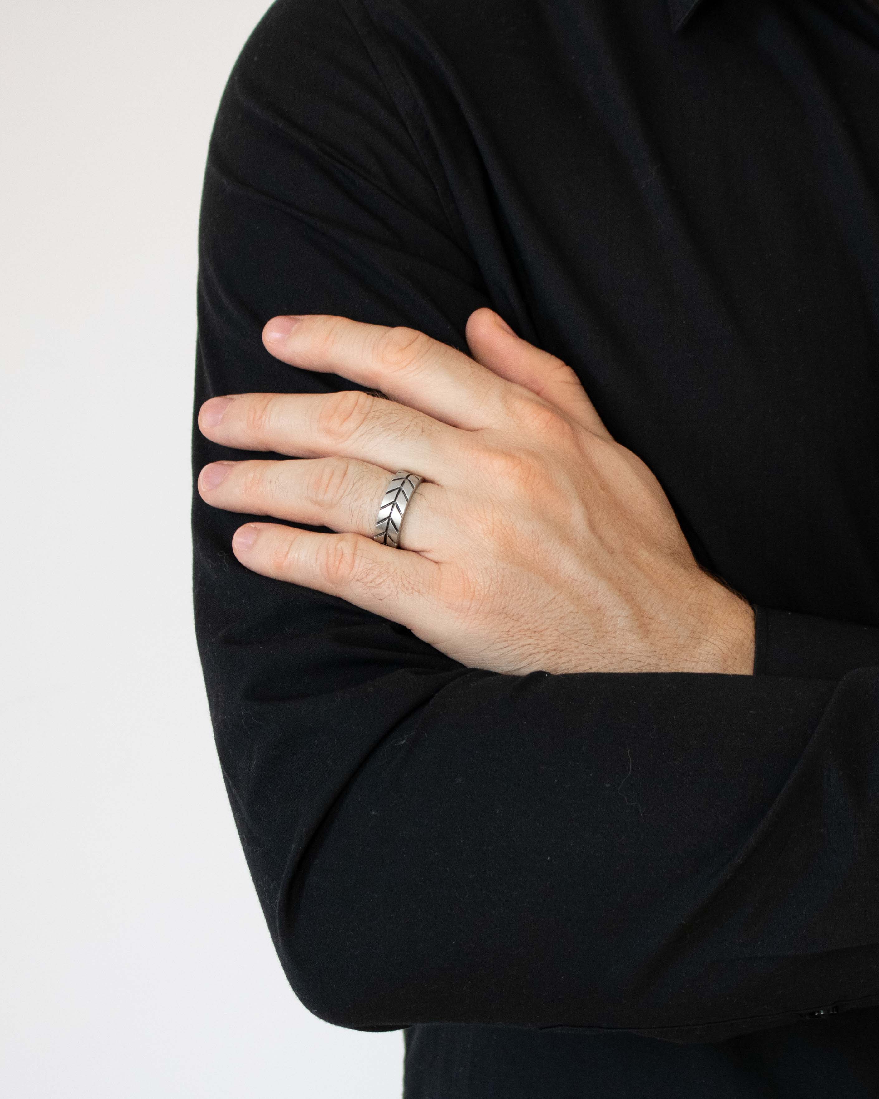 Mens Brutal Chevron Ring Military themed Design Silver