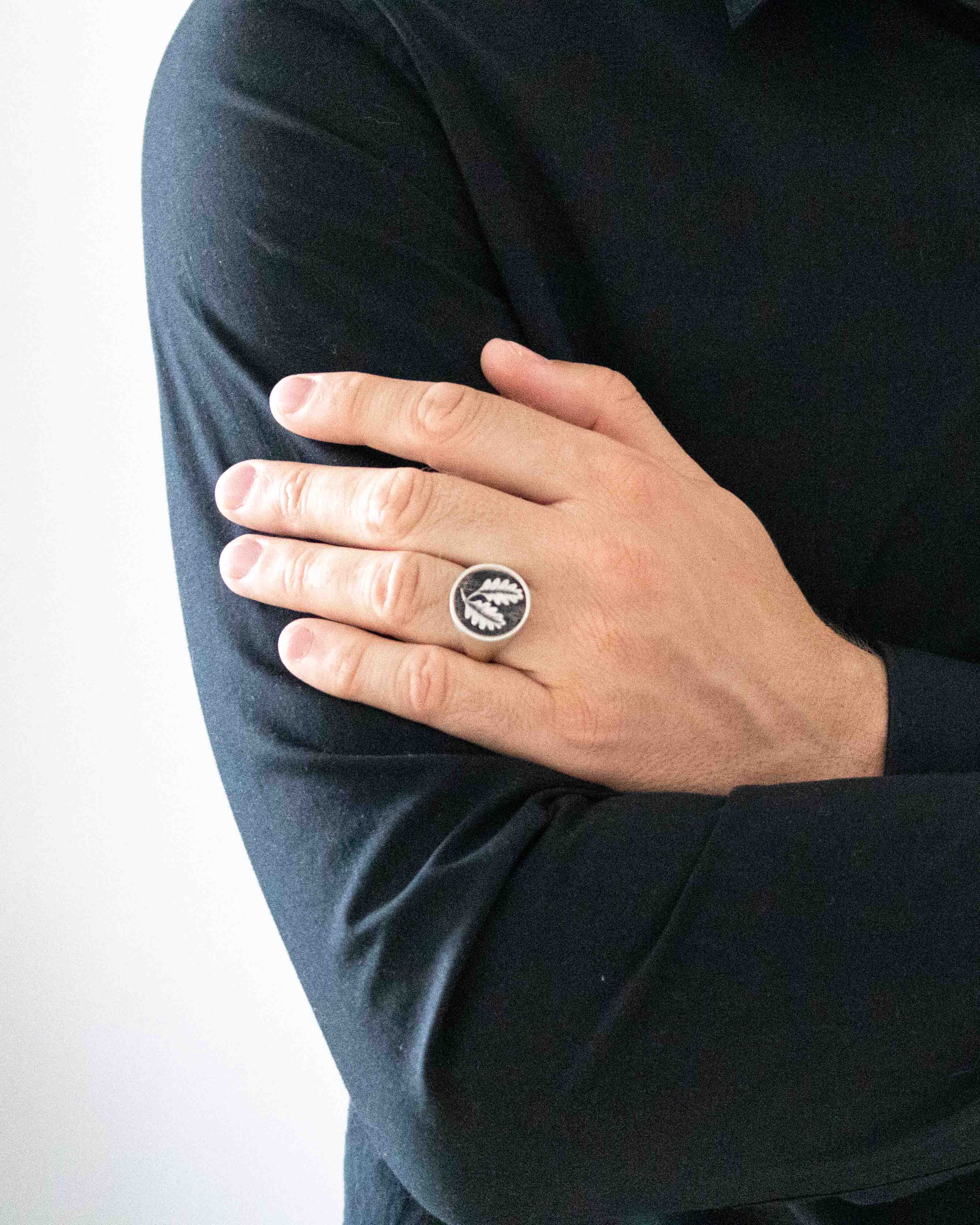Round Silver Signet Ring with Engraved Oak Leaves
