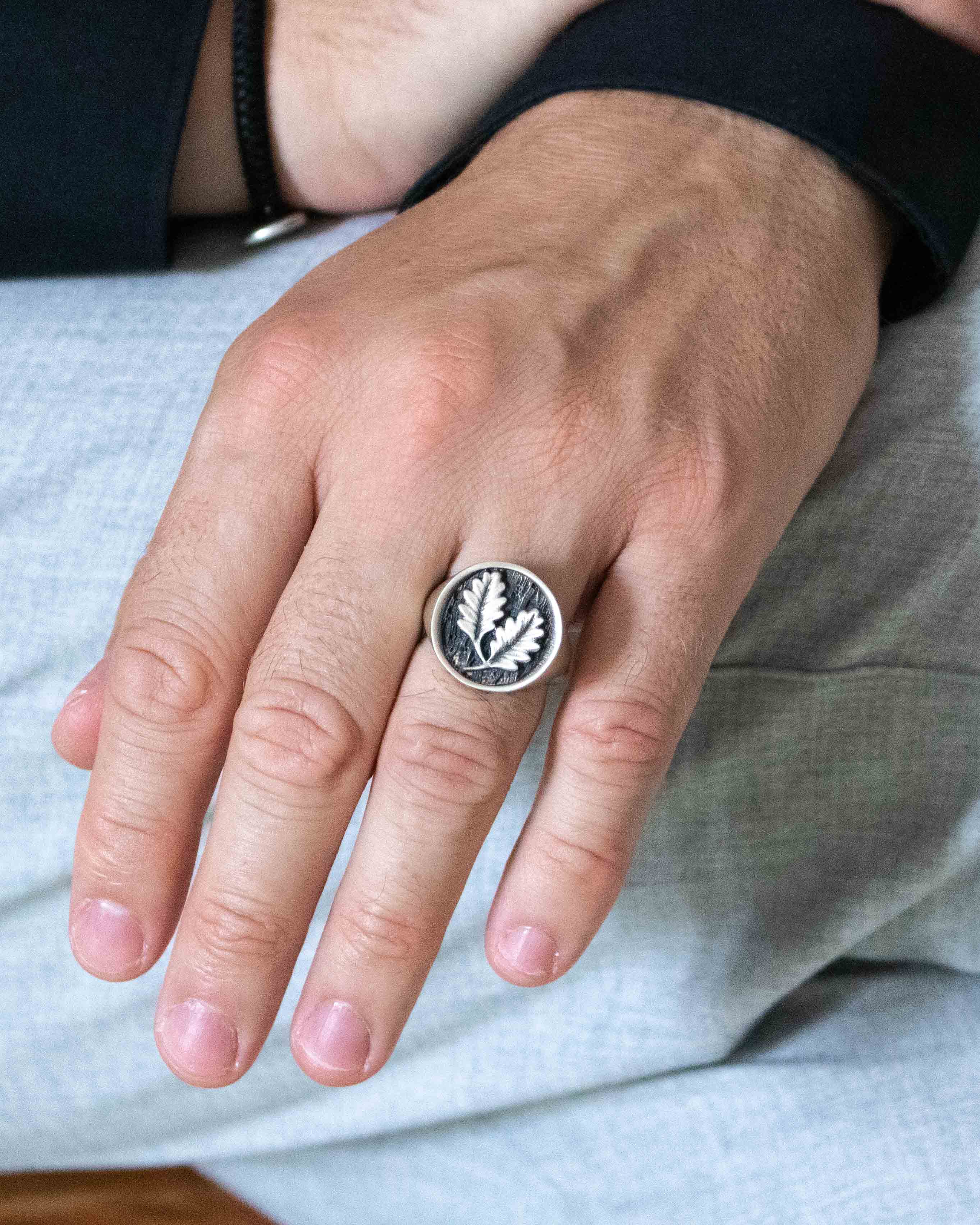 Round Silver Signet Ring with Engraved Oak Leaves