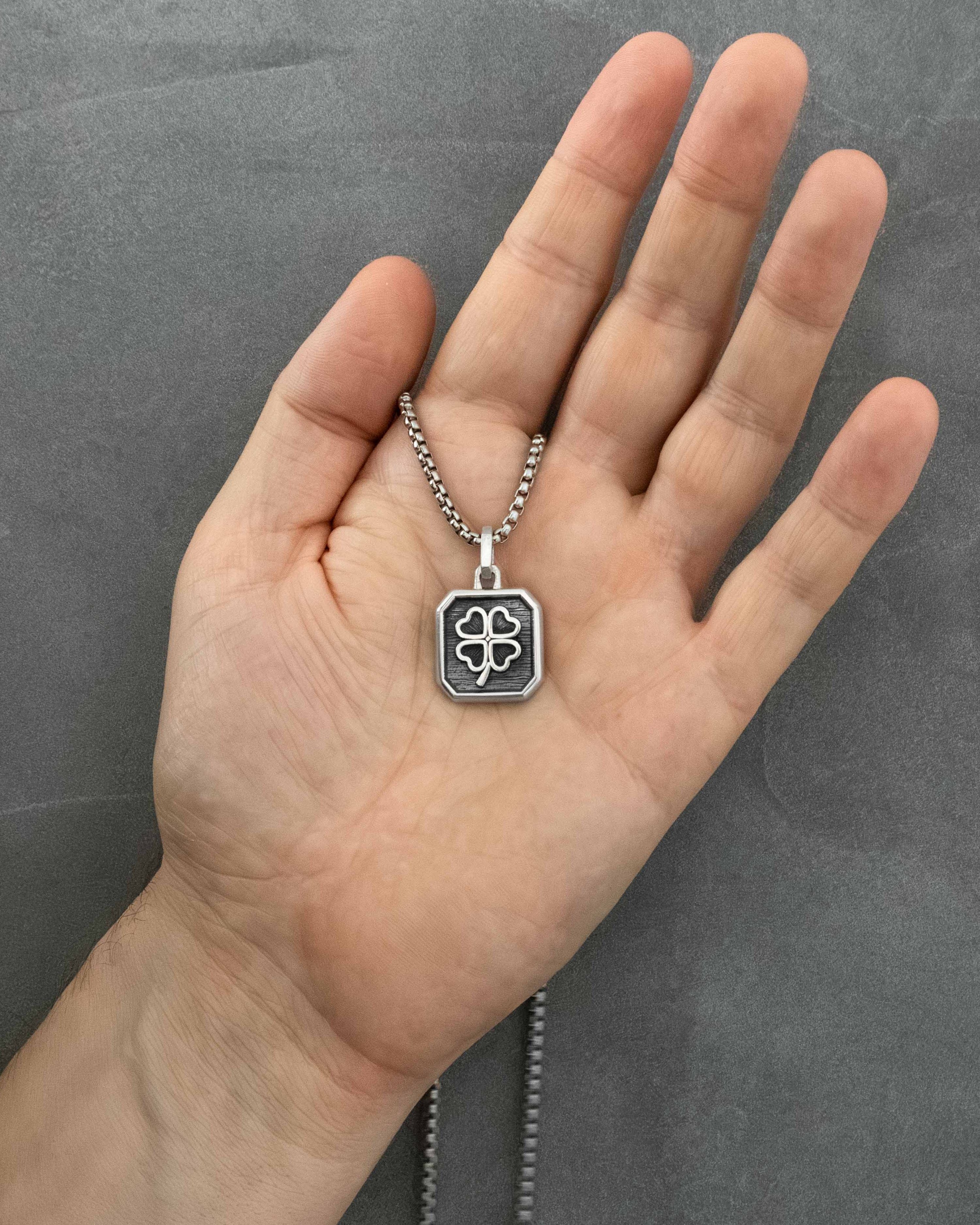 Outlined Clover Pendant Necklace Sterling Silver