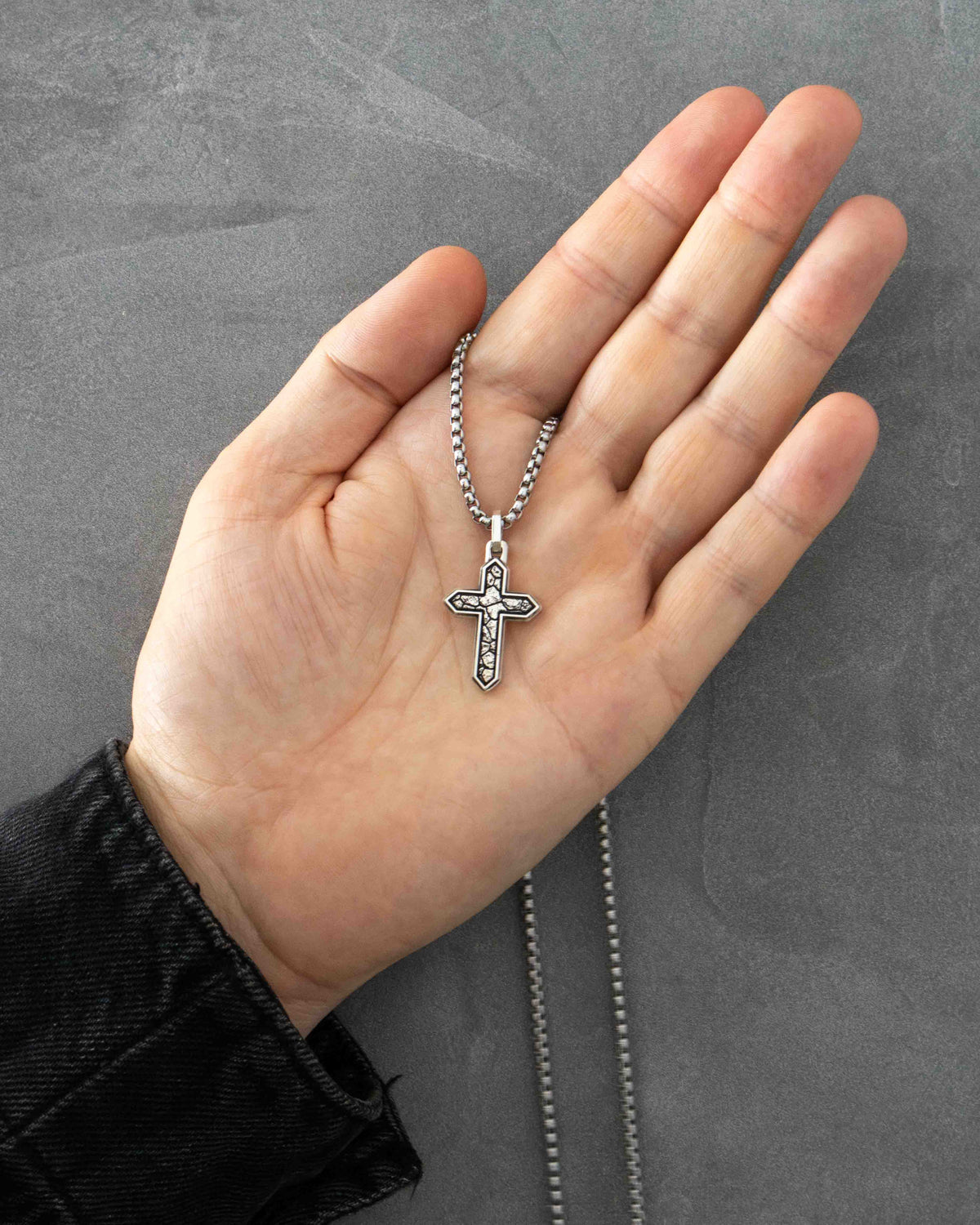 Earthy Cross Pendant Necklace Cracked Design Silver