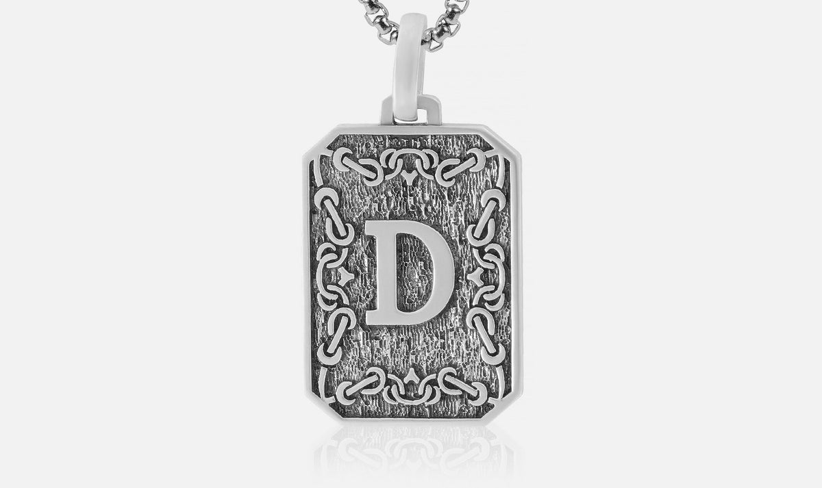 INITIAL PENDANTS