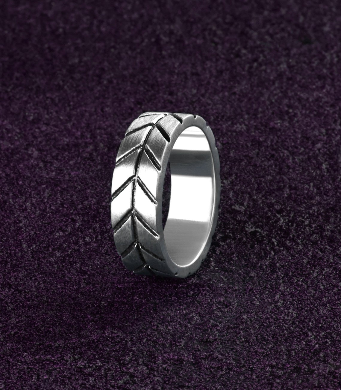 Mens Brutal Chevron Ring Military themed Design Silver