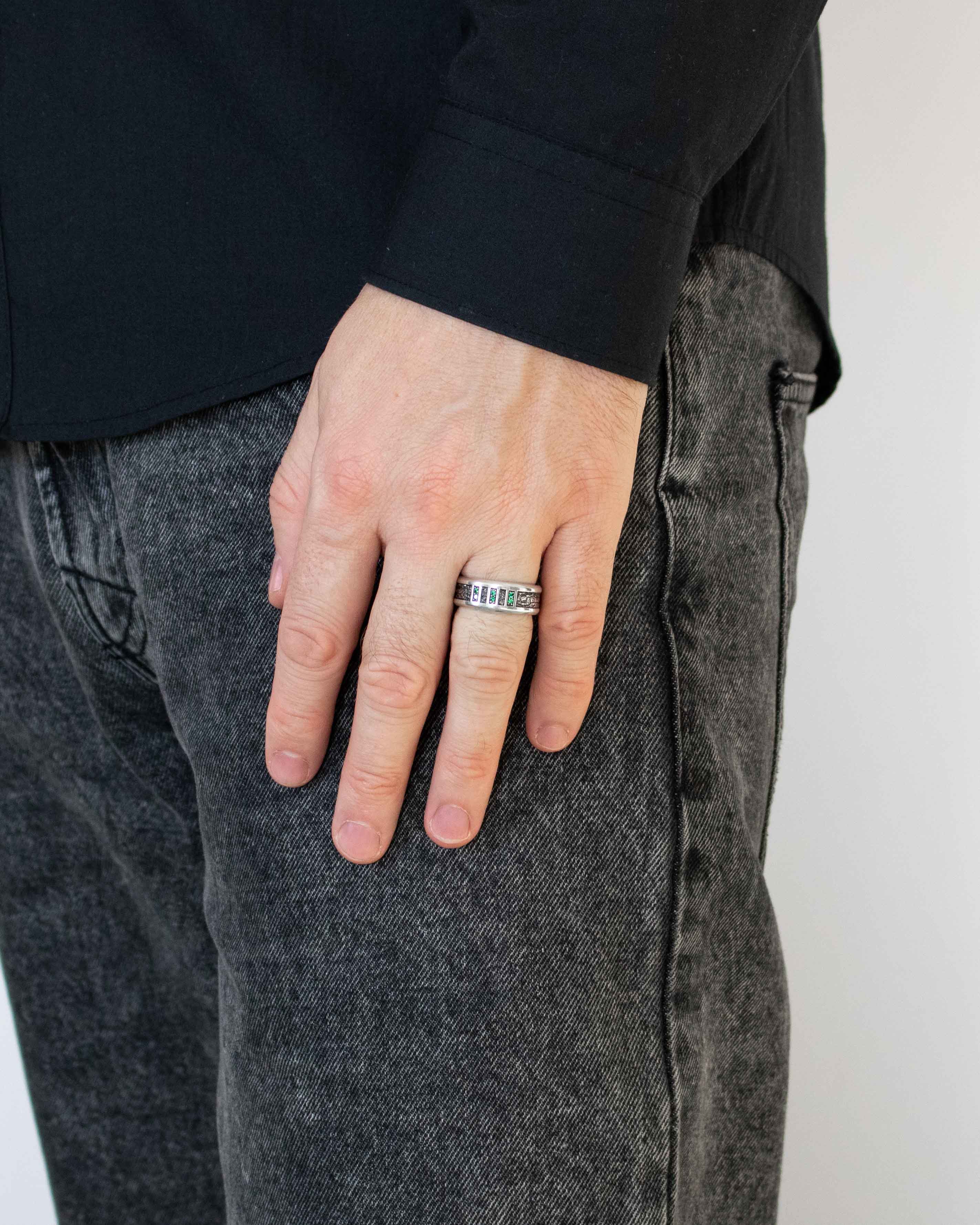 Mens Hammered Sterling Silver Ring with Emeralds CZ