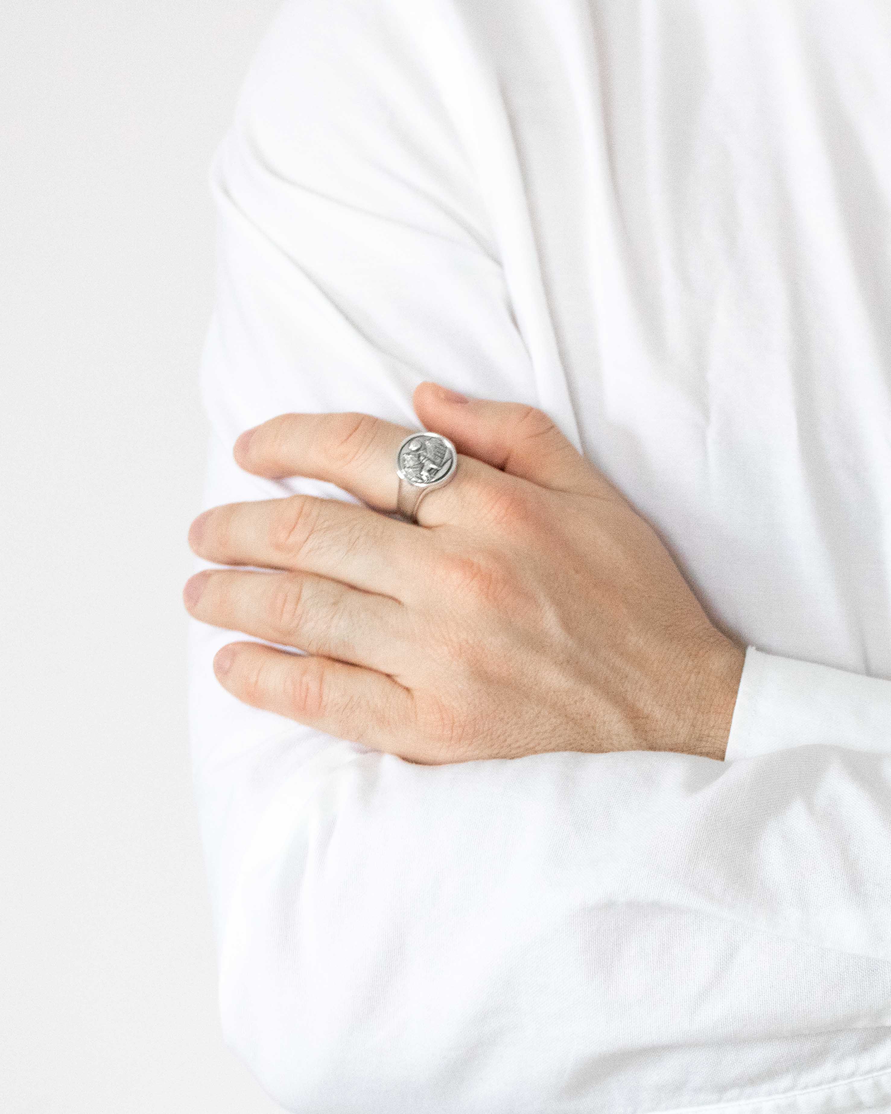 Howling Wolf and Moon Ring Men's Round Signet Silver