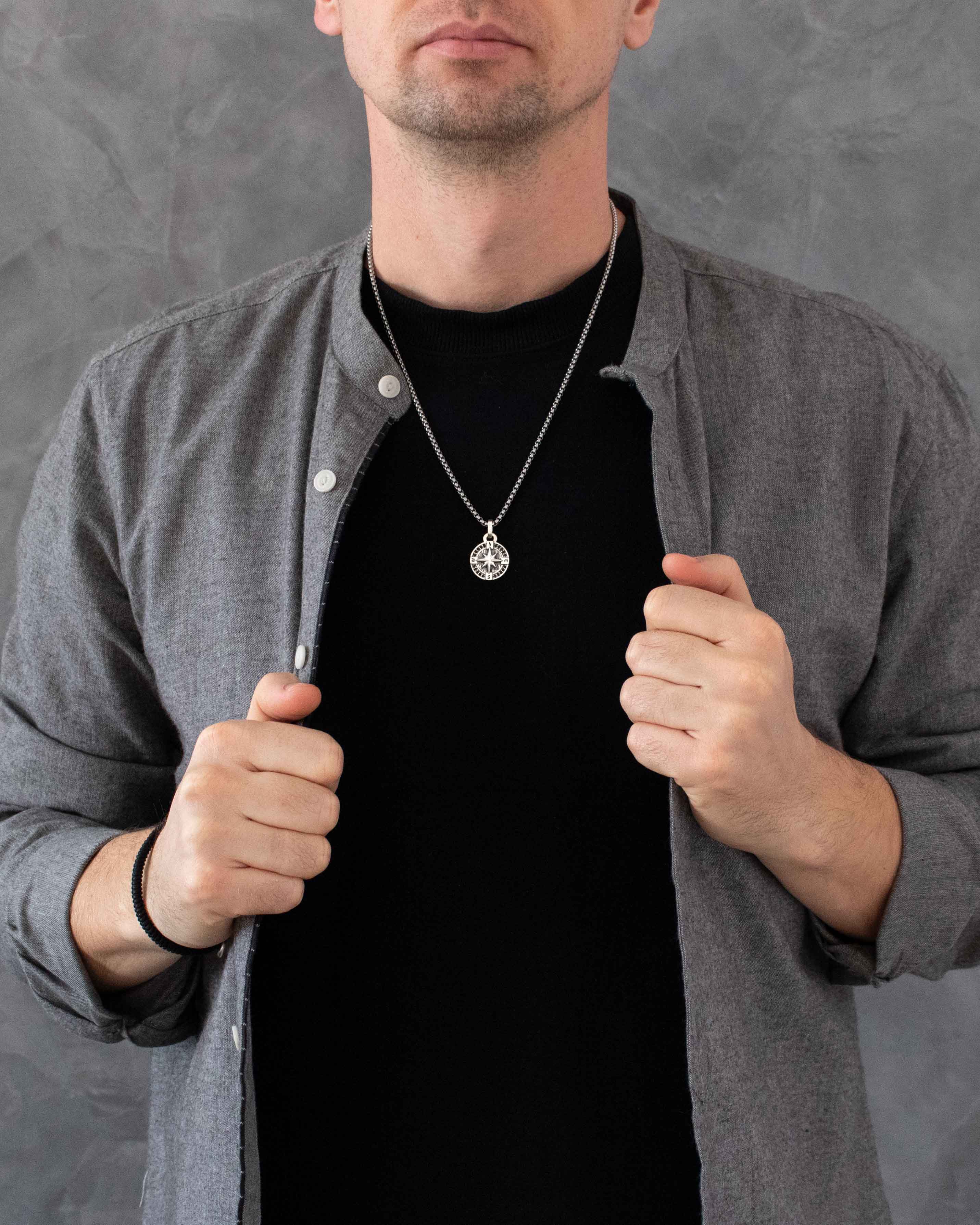 Round Silver North Star Necklace Pendant Black Stones