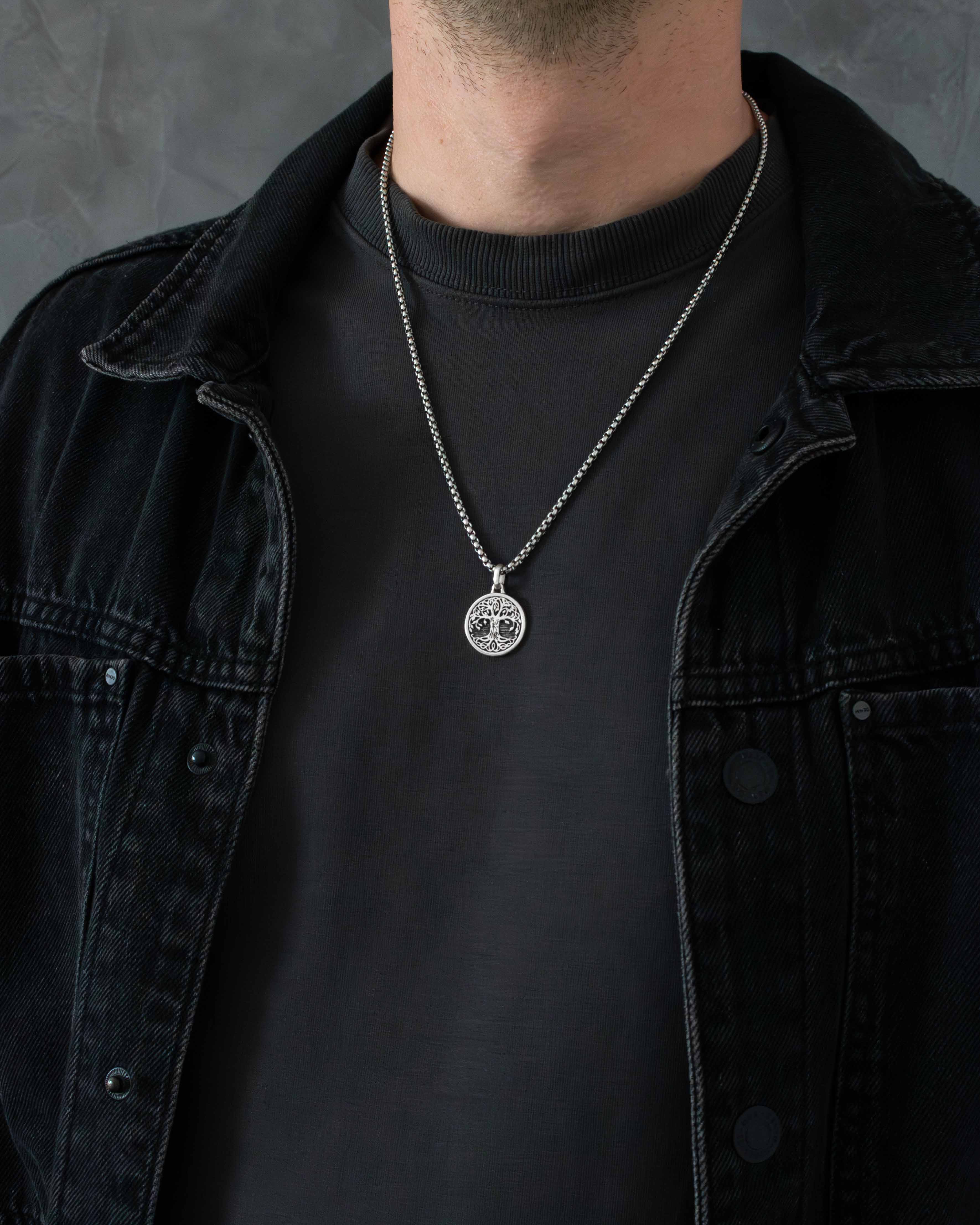Engraved Family Tree Necklace Amulet Silver 925