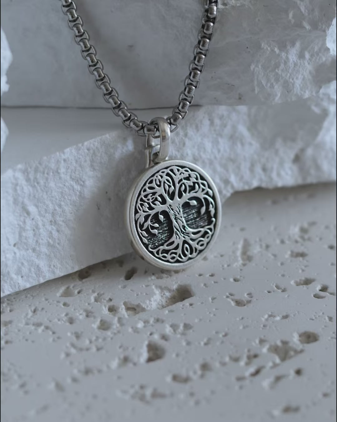 Engraved Family Tree Necklace Amulet Silver 925